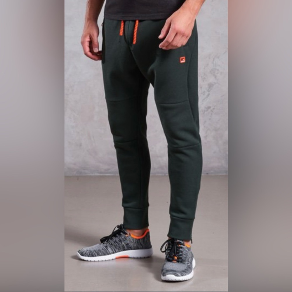 NWT SuperDry Sport jogger pants XS